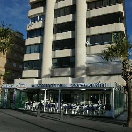 Torre Levante Plus - Arca Rent Бенидорм Екстериор снимка